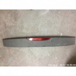 Spoiler arrière avec feu stop Clio 2 phase 2 - Référence 7700427352 (Occasion)